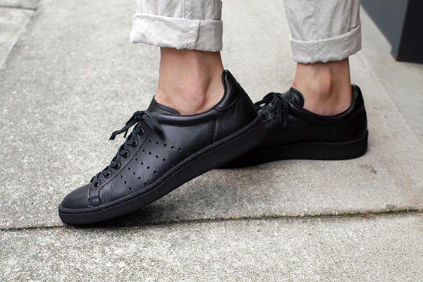 【希少なガムソール★未使用ほぼ新品に近い】パトリックスニーカー★ブラック★42★ 楽天市場】ガムソール スニーカー（ブランドパトリック）（靴