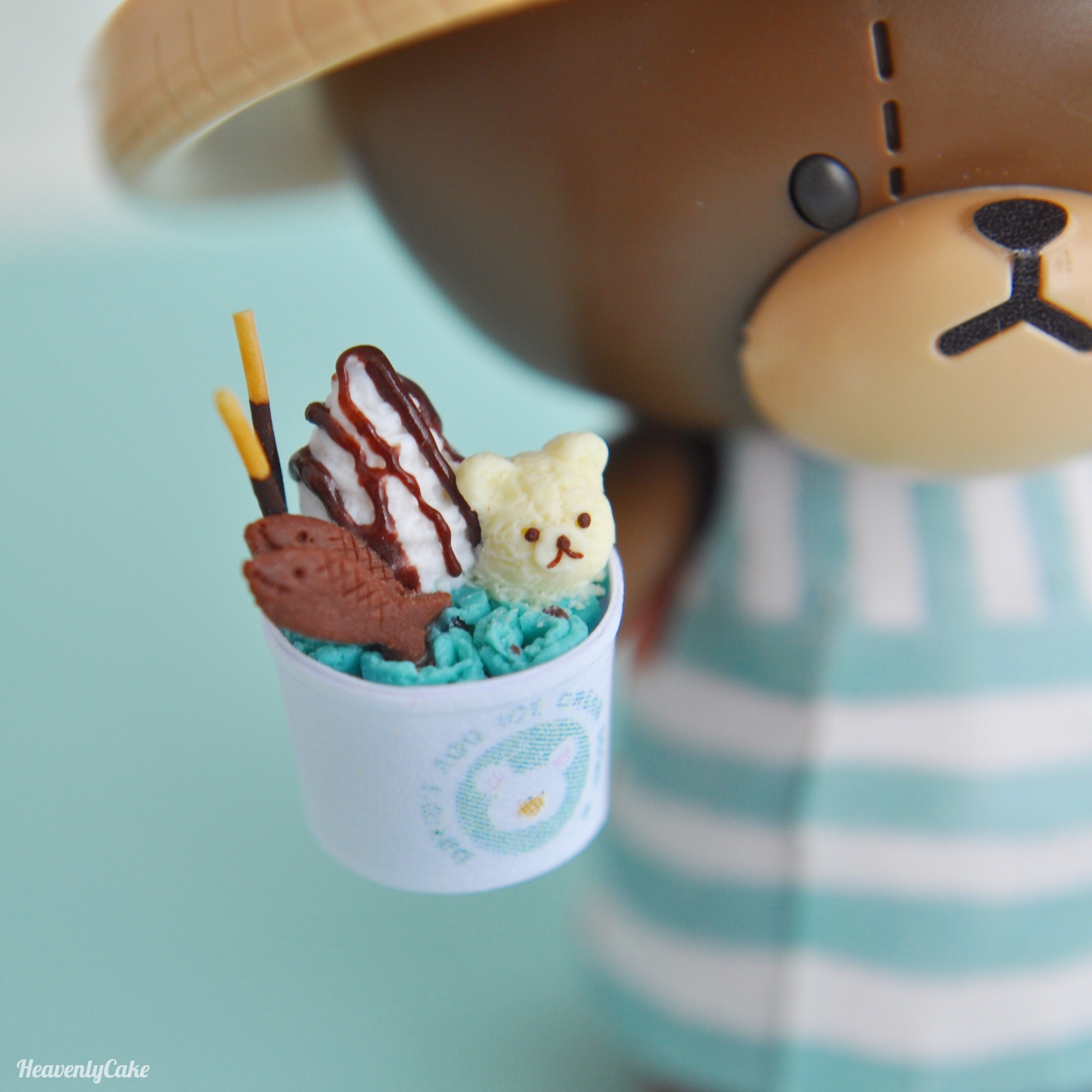 ロールアイスカップ🐻🍨 | HeavenlyCake miniatures