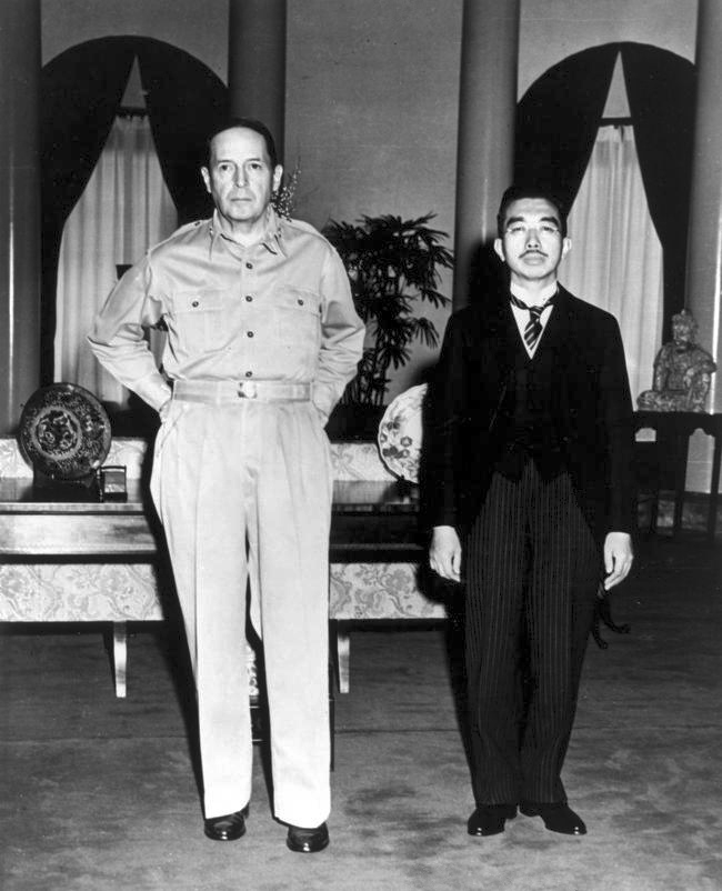 1945年9月27日 | 過去の出来事