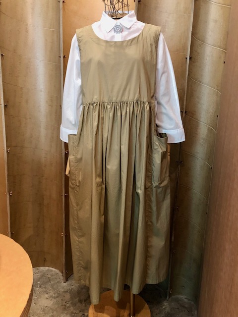 GRANDMA MAMA DAUGHTER BIGポケットエプロンドレス