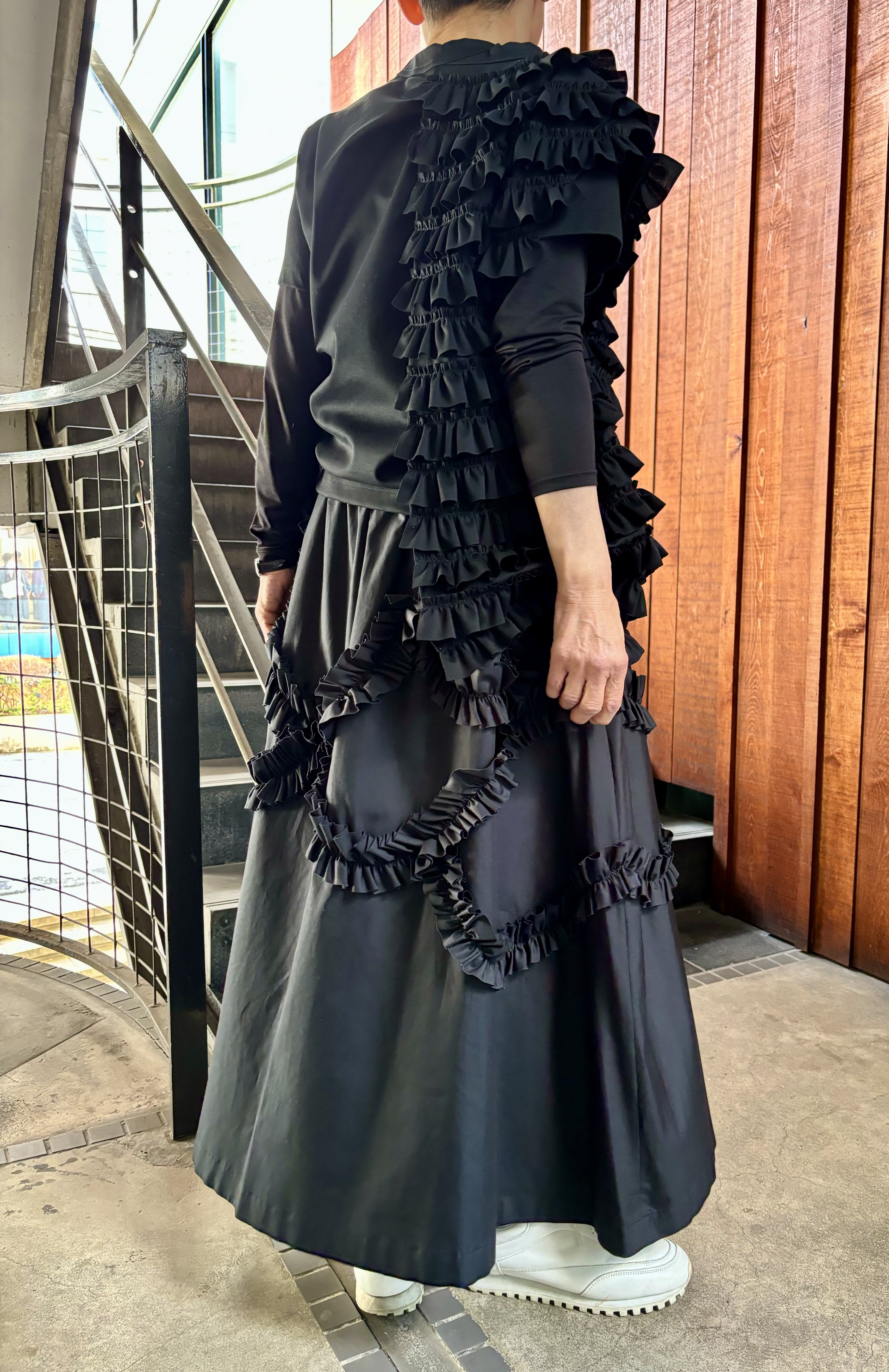 Noir keininomiya丸襟カットソー 【公式通販】