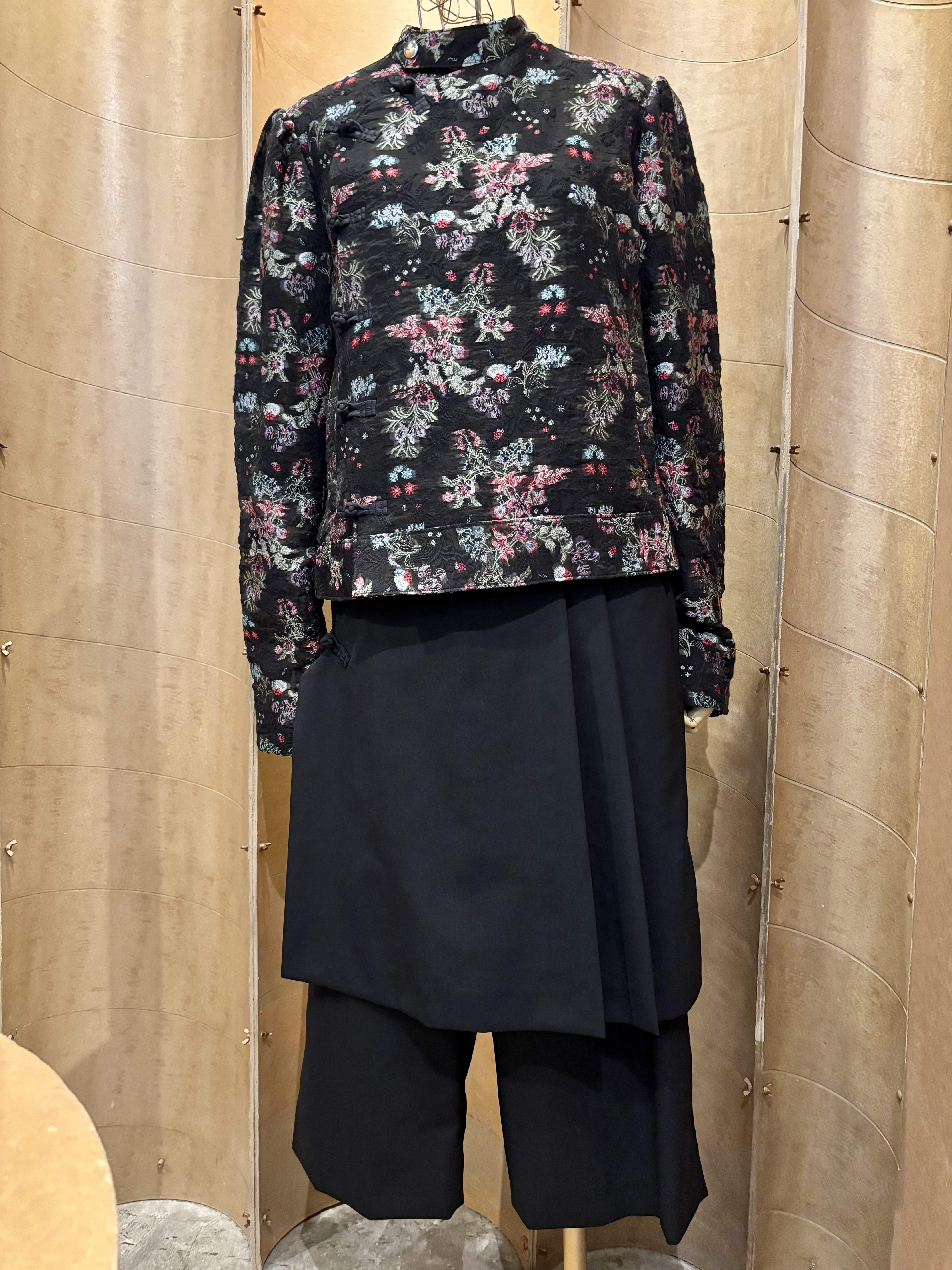 noir kei ninomiya | SIX6 TADA ブログ