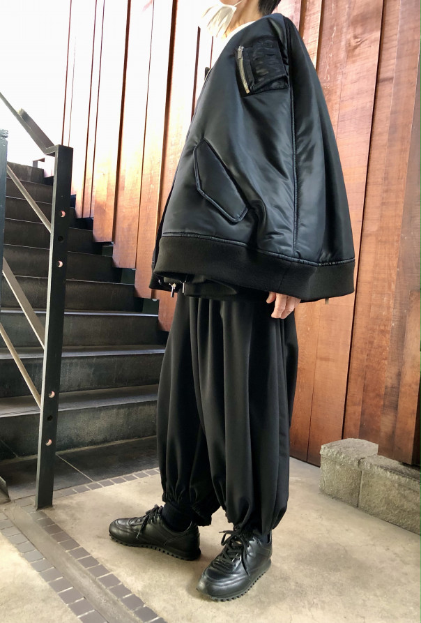noir kei ninomiya 蒸し暑い ナイロンツイルジャケット