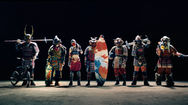 これが実写 日清カップヌードル新cm 7 Samurai 篇 が超かっこいい Pr Bank