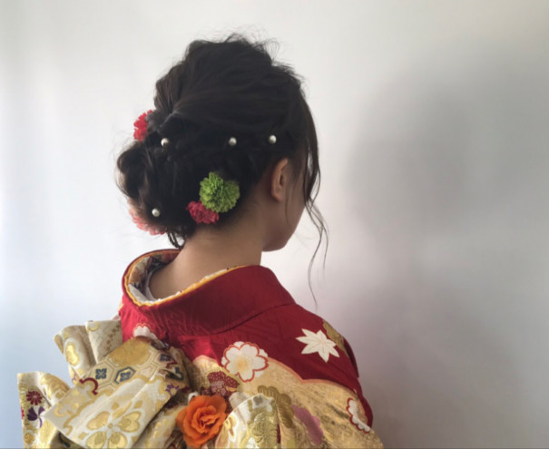 18 苫小牧 成人式 ヘアセットアレンジ ヘアケアマイスター ステップボーンカット 小顔補正立体カット サロン Non Edge