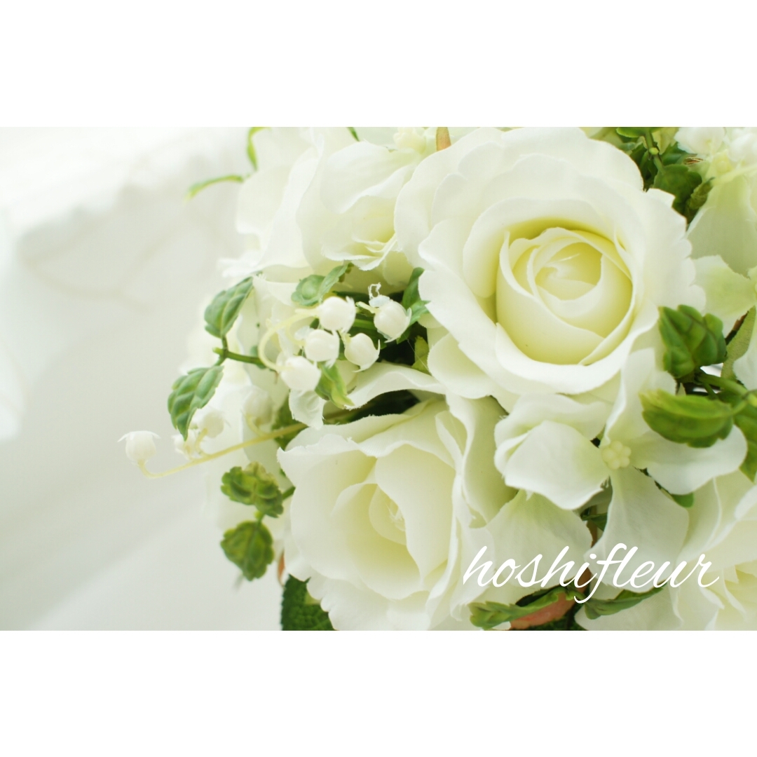 すずらん薔薇のキャスケードブーケ＋ブートニア | hoshifleur