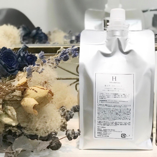 H Shampoo リフィル Lille Original ボタニカルシャンプー Lille リル ホームページ 新宿の人気サロン 美容室 完全予約制の有名人からも口コミで 最高級 と評判の髪質改善トリートメント まつ毛カール マツエク アイラッシュ を個室で施術 H Shampoo リフィル Lille Original ボタニカルシャンプー Lille リル ホームページ 新宿の人気サロン 美容室 完全予約制の有名人からも口コミで 最高級 と評判の髪質改善トリートメント まつ毛カール マツエク アイラッシュ を個室で施術