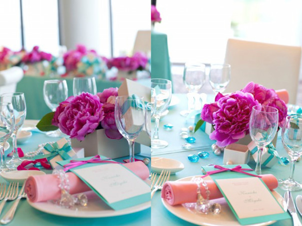 ティファニーブルーとイヴピアジェ 博物花屋マニエラのウェディングフラワー