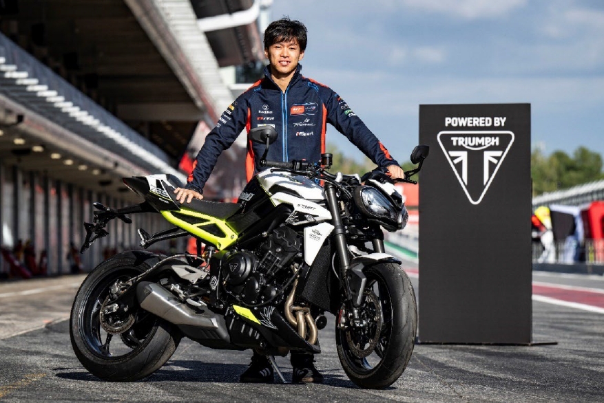 小椋藍選手、Moto2™年間王者と特別賞をダブル受賞 | SportsPressJP
