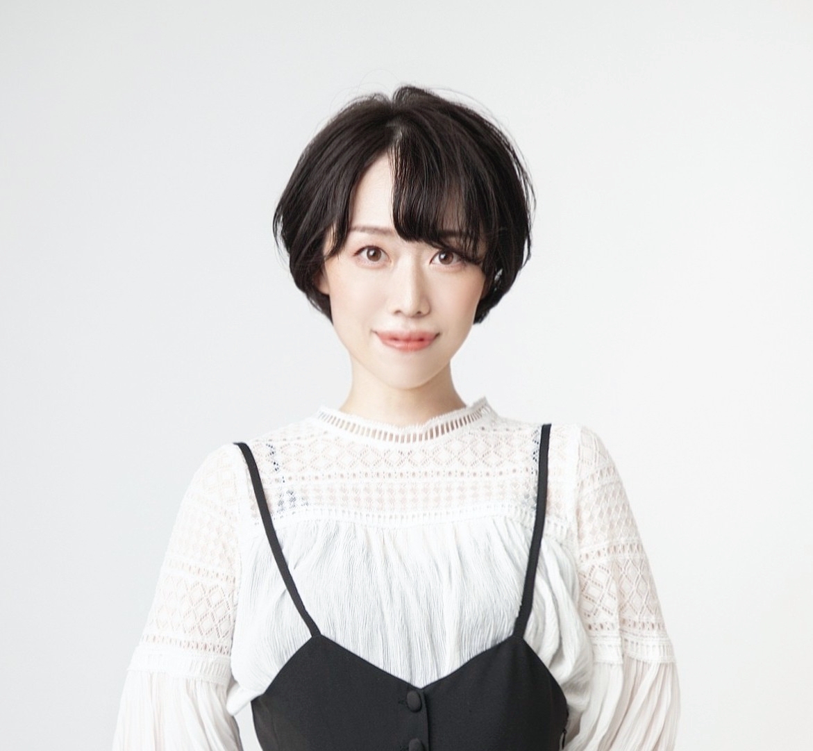 PROFILE | 成田佳恵