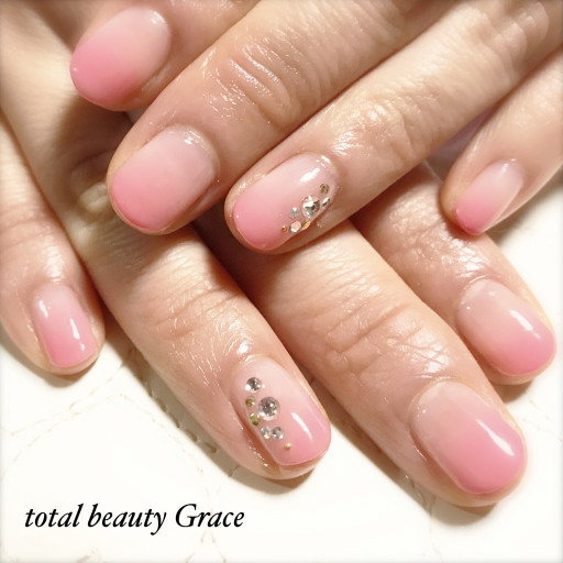 お客様ネイル 三条市 大人のジェルネイルサロンgrace グレイス お客様ネイル 三条市 大人のジェルネイルサロンgrace グレイス