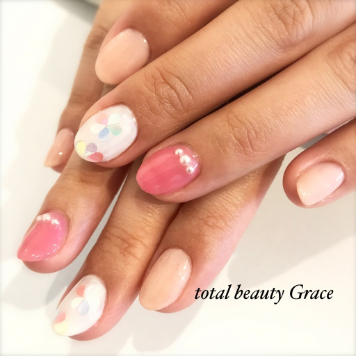 お客様ネイル 三条市 大人のジェルネイルサロンgrace グレイス お客様ネイル 三条市 大人のジェルネイルサロンgrace グレイス