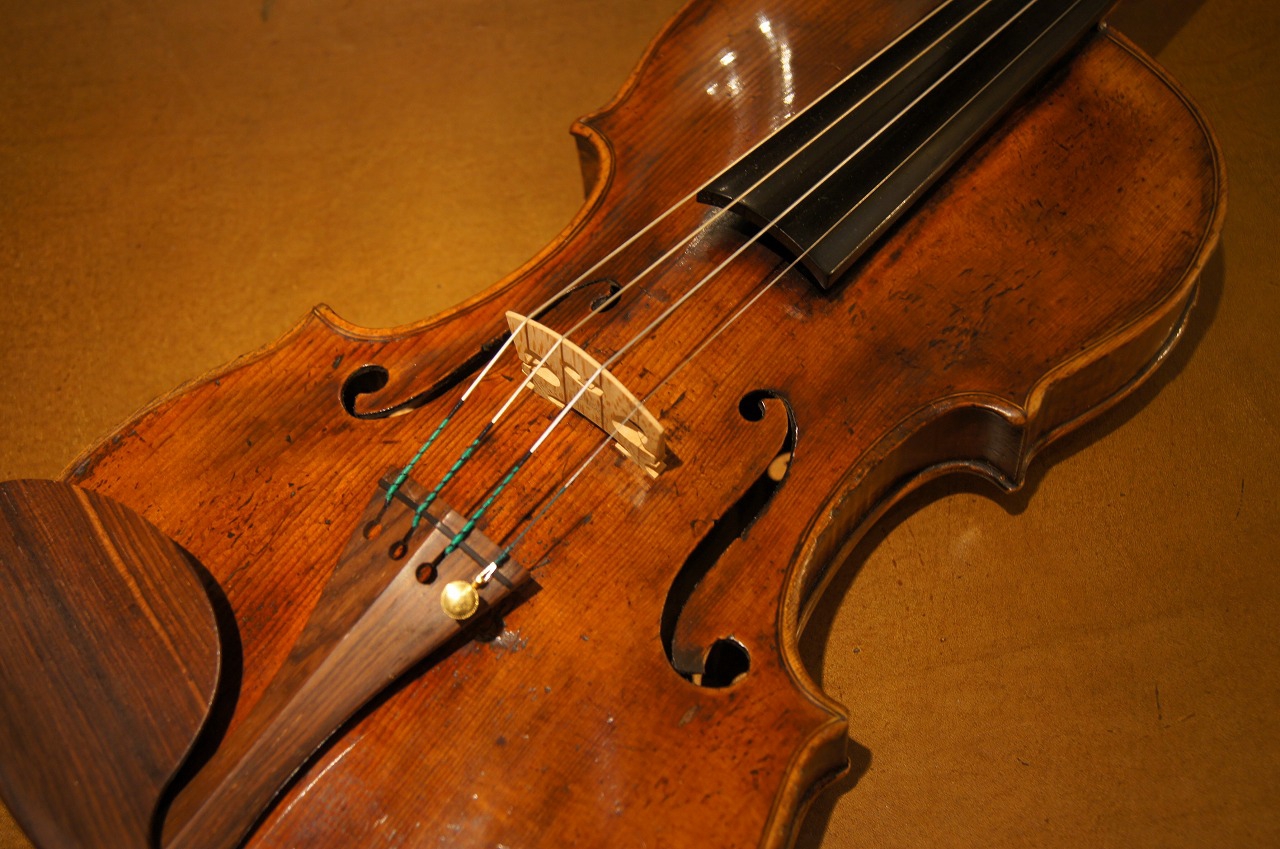 オールドフレンチ　ヴァイオリン　(An old French violin) french-12-6629-2_1890x1890@2x.jpg