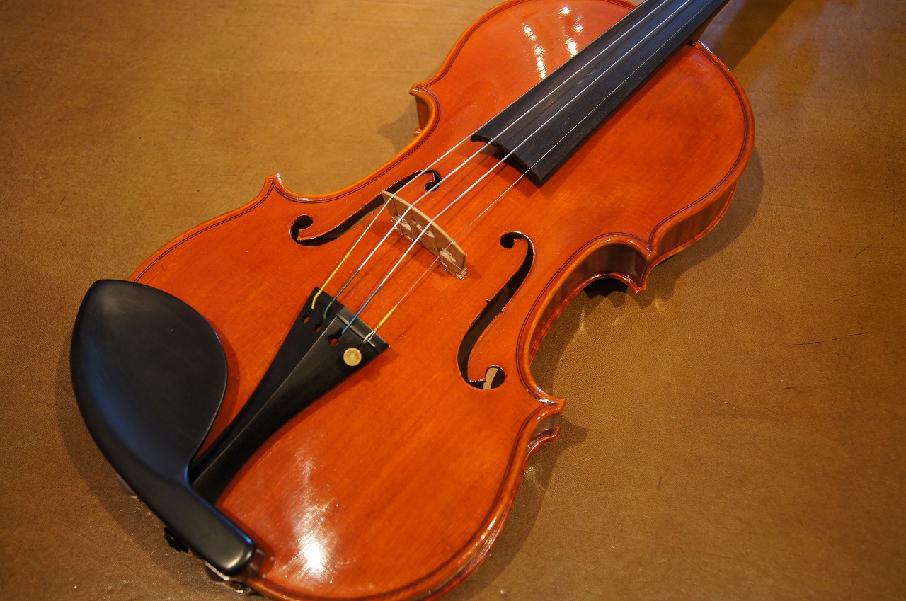 モダンバイオリン　Carlo Corsini作　Cremona 1996製