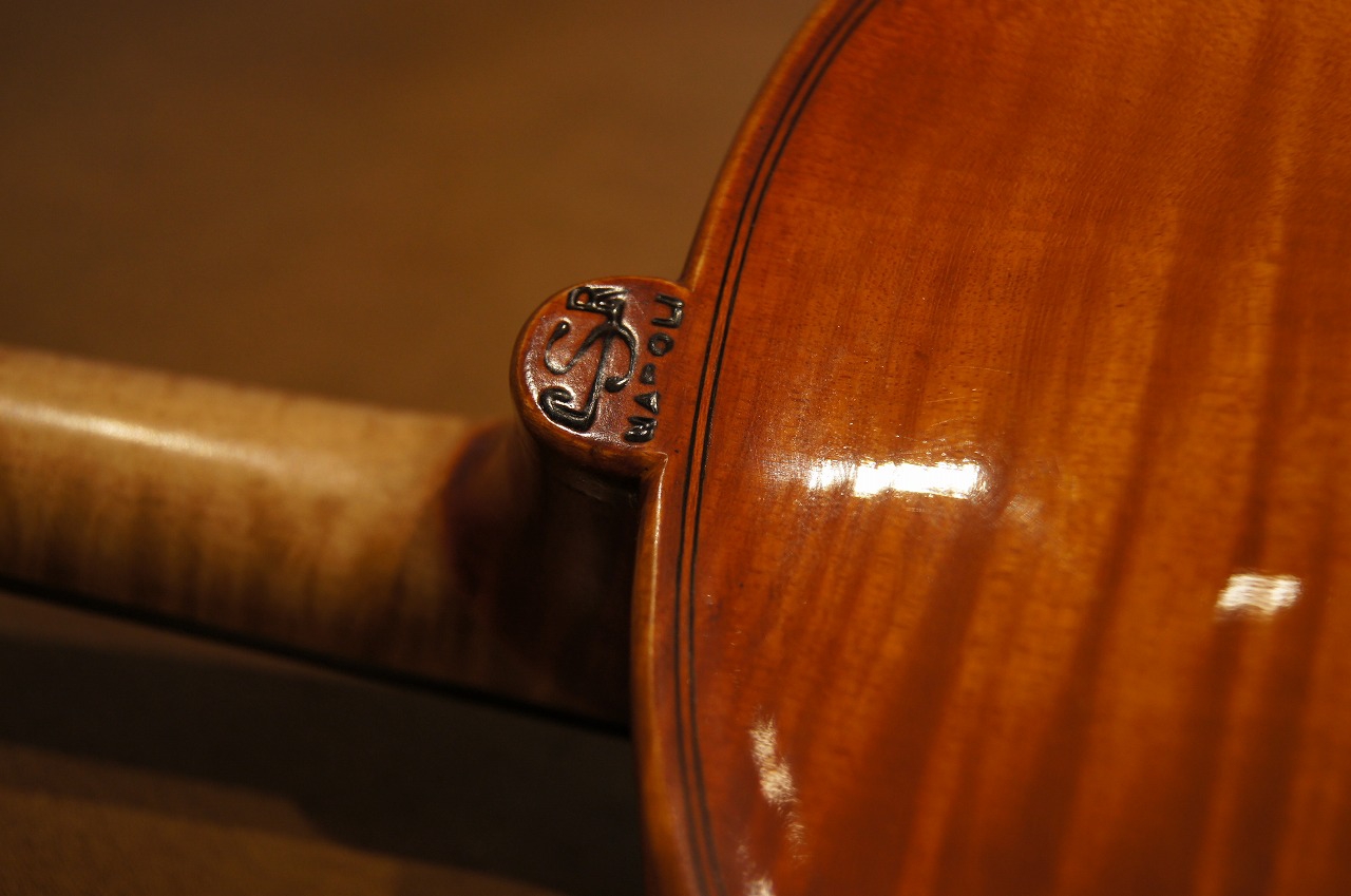 Contemporary Italian violin by Fratelli Sirleto,Napoli.1994 Contemporary Italian violin by Fratelli Sirleto,Napoli.1994