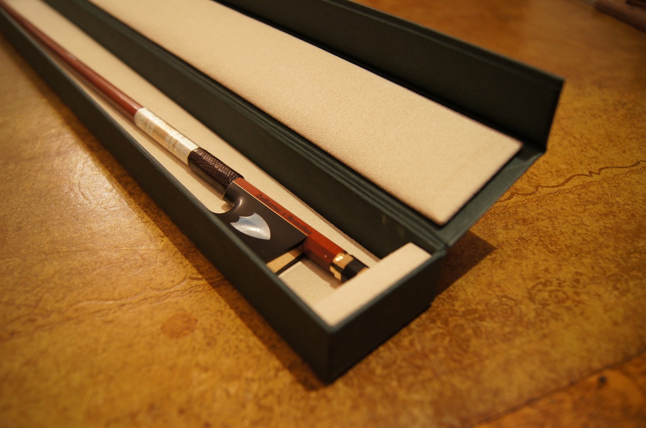 調整済み】オールドバイオリン弓 4/4サイズ ノースタンプ 銀黒檀仕様