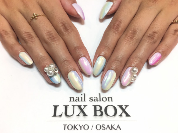 オーロラグラデネイル Lux Box 渋谷店