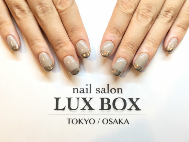 人気ｎｏ 1 ミラーネイル Lux Box 心斎橋本店