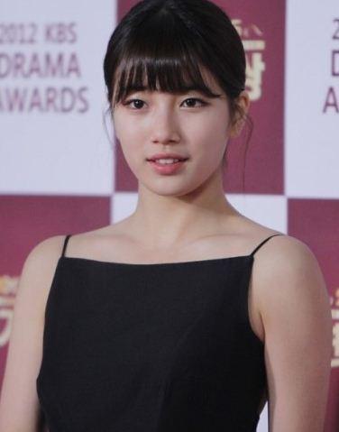 スジ Photo2 シースルーバング シースルールック 2 Hello Suzy Japan