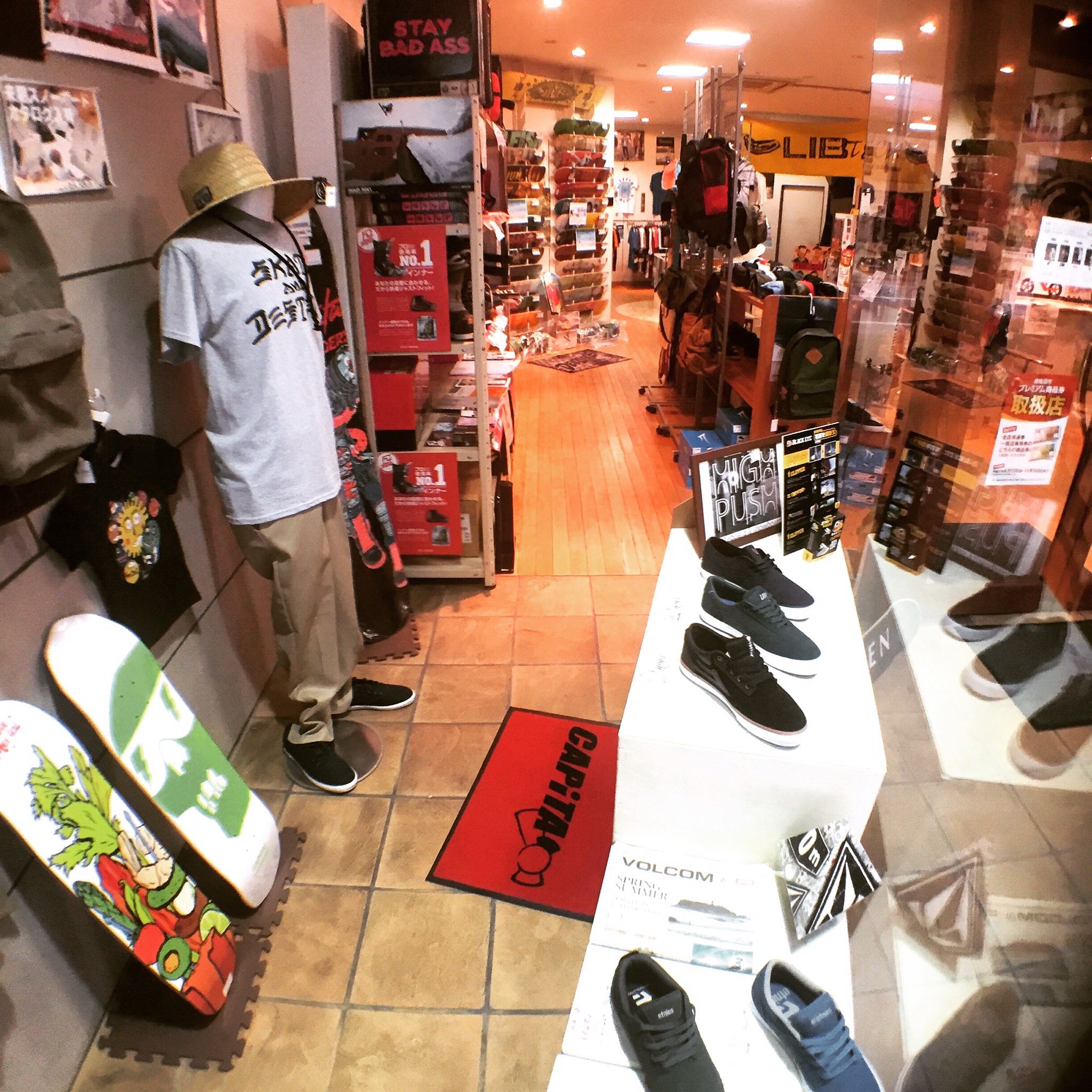 ABOUT US HIGHPUSH skateboard&snowboard shop