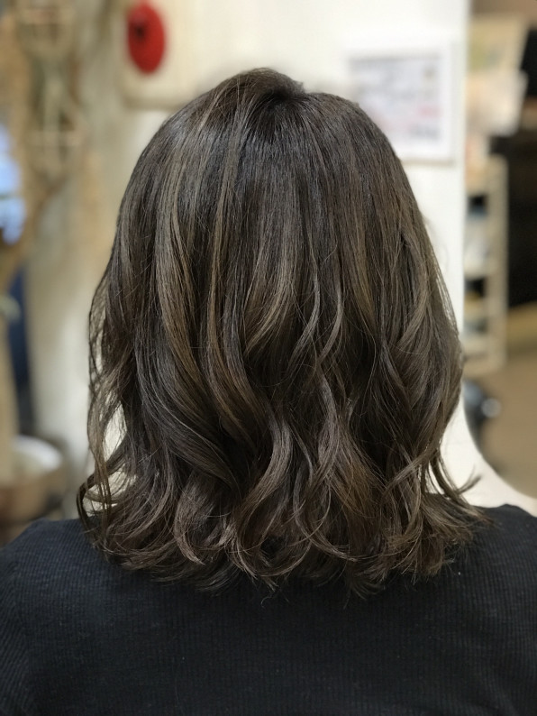 大人可愛い夏アッシュカラーはローライトが決め手 Index Hair S Blog 大人可愛い夏アッシュカラーはローライトが決め手 Index Hair S Blog