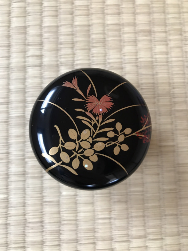 螺鈿（らでん）の細工 | 三日月茶道教室 