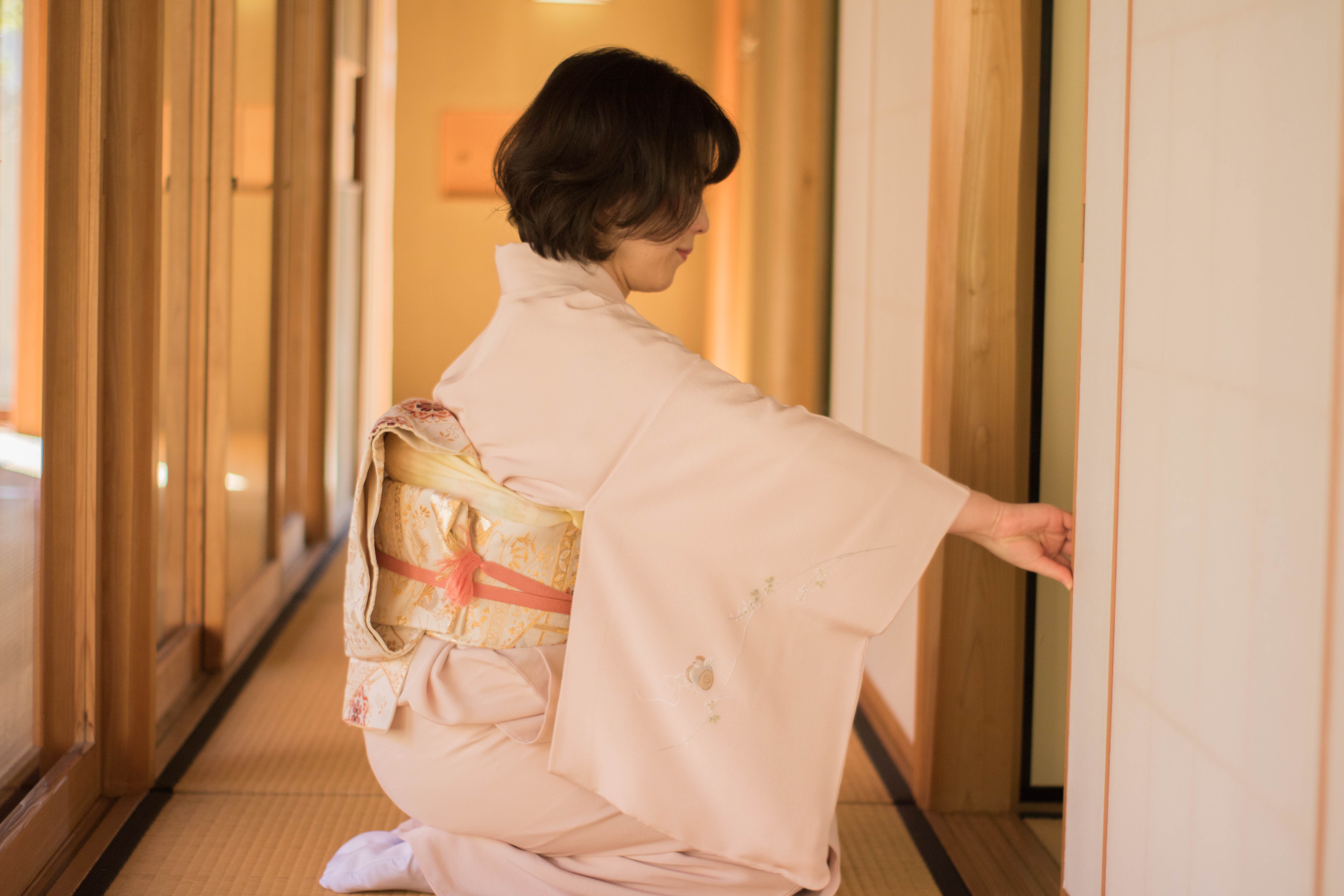 襖の開け閉め 三日月茶道教室