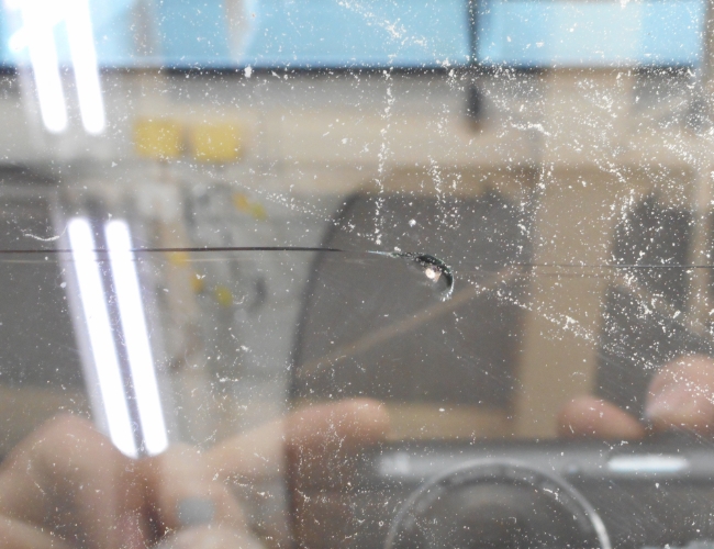 ホンダ・アクティ(HA4)飛び石によるフロントガラス交換事例 | ジャパンオートガラス