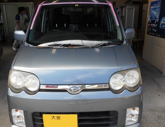 ダイハツ・ムーヴ（Ｌ１５０Ｓ）飛び石によるフロントガラス交換事例