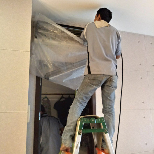 エアコン掃除と雨季の体調不良 Sehari Hari