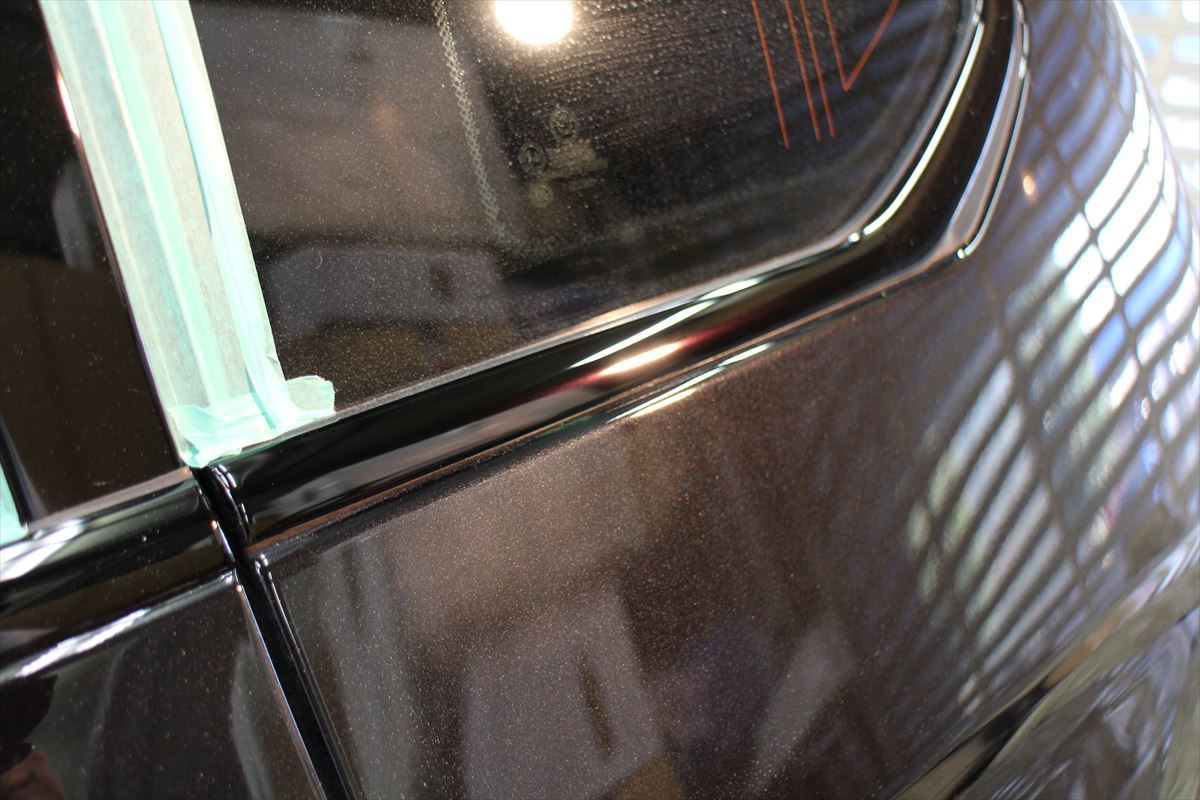 ボディだって輸入車のウィンドウモールだって輝くんです Bmwx3にカーボンコート アクセスエボリューション用賀店 カーコーティング カーメンテナンスの専門店