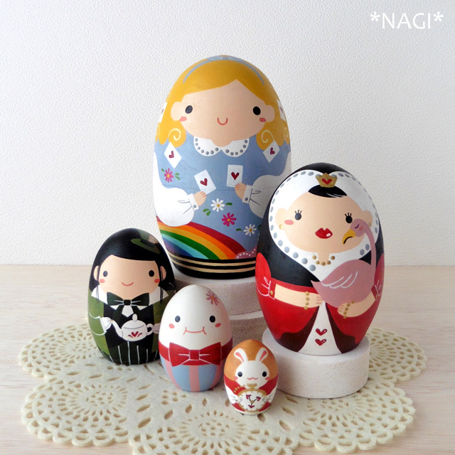 ロシアのマトリョーシカ Alice in Wonderland 不思議の国のアリス