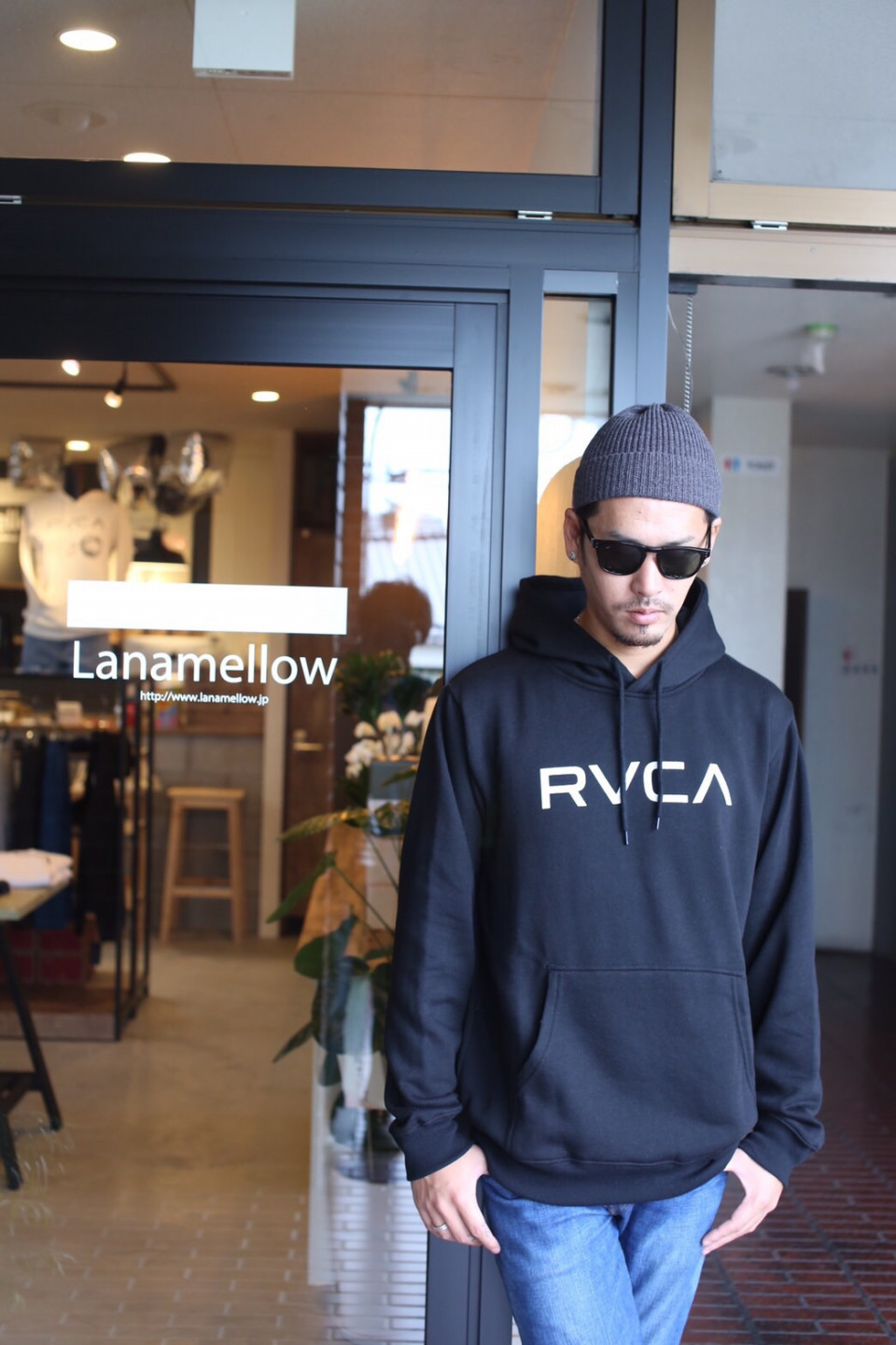 Rvca プルオーバーパーカー 岡山県倉敷市のアパレルショップ Lanamellow ラナメロー