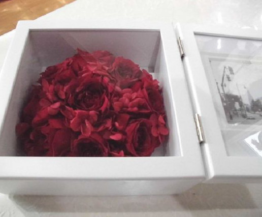 プロポーズに贈られた赤バラをプリザーブドフラワーに保存加工 群馬県前橋市の花屋 Flowershopはなせんwebsite