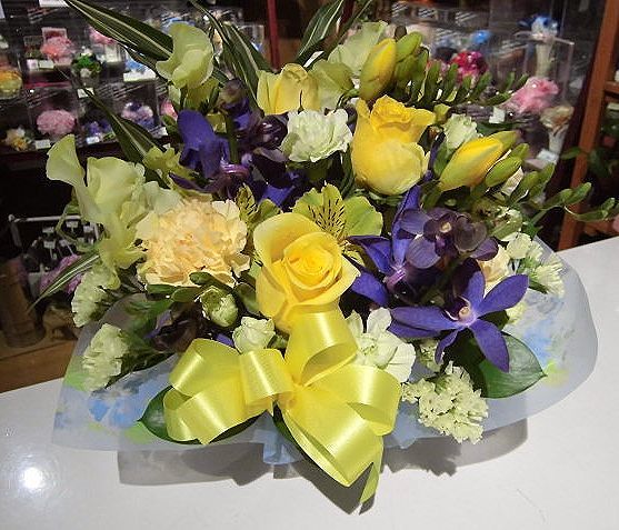 男性用 退職祝い 送別会の花 群馬県前橋市の花屋 Flowershopはなせんwebsite