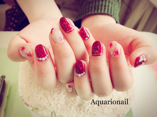 シアーレッドピンクネイル Aquario Nailsalon