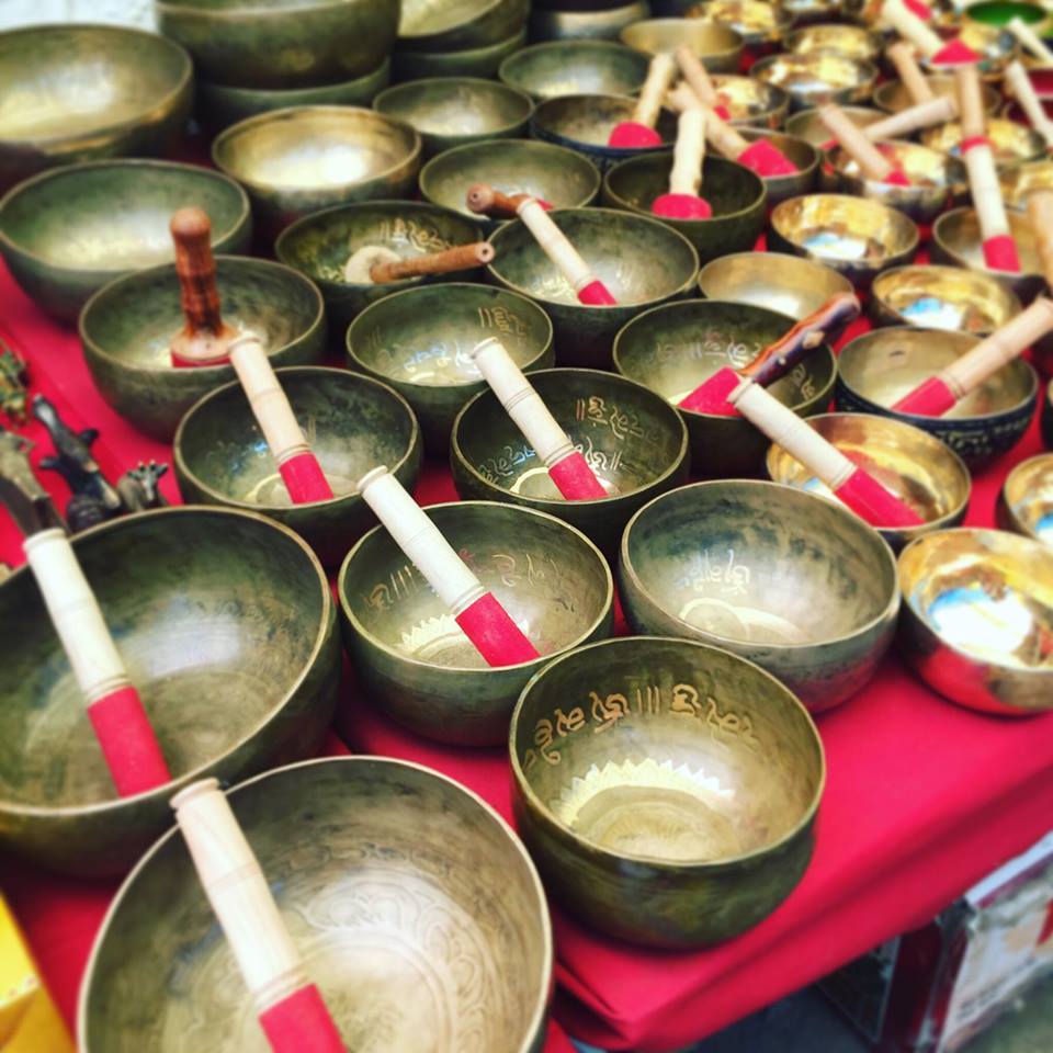 シンギングボウルヒーリング Tibetan Singing Bowl Sound Healing