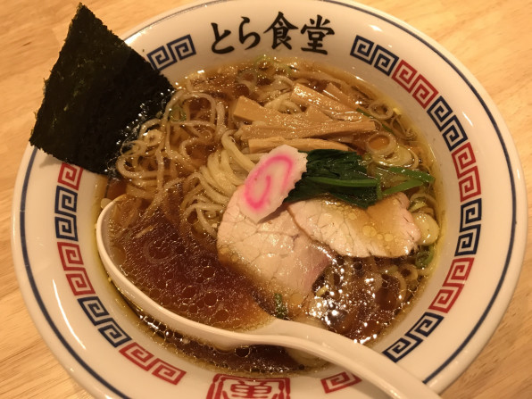 白河手打中華そば とら食堂 福岡分店 六本松 手打中華そば 730円 福岡ラーメン通信