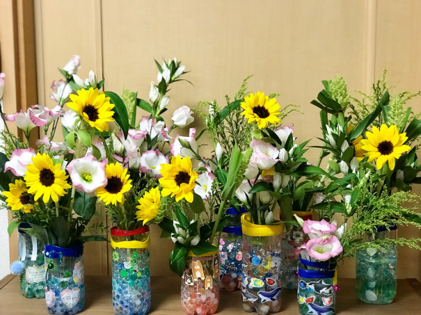 おはなあそび 花育 ペットボトルの花器つくり ふあふあ花便り Anelapuaのblog