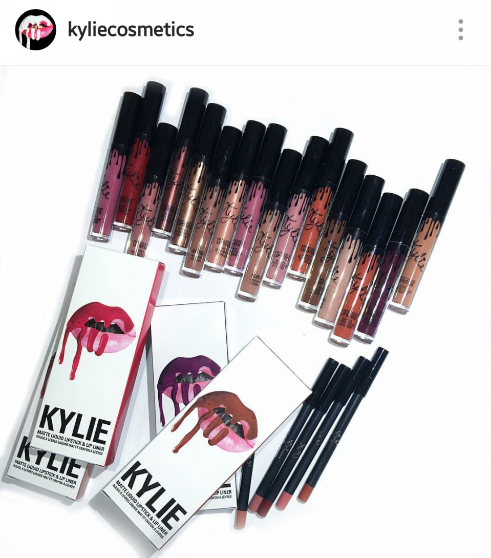 KYLIE COSMETICS カイリーコスメティクス Kylie Cosmetics（カイリーコスメティクス） | Queen