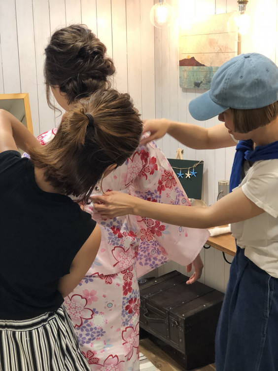 浴衣撮影ロケへ 上福岡 美容院 美容室blossom上福岡 ブロッサム 浴衣撮影ロケへ 上福岡 美容院 美容室blossom上福岡 ブロッサム