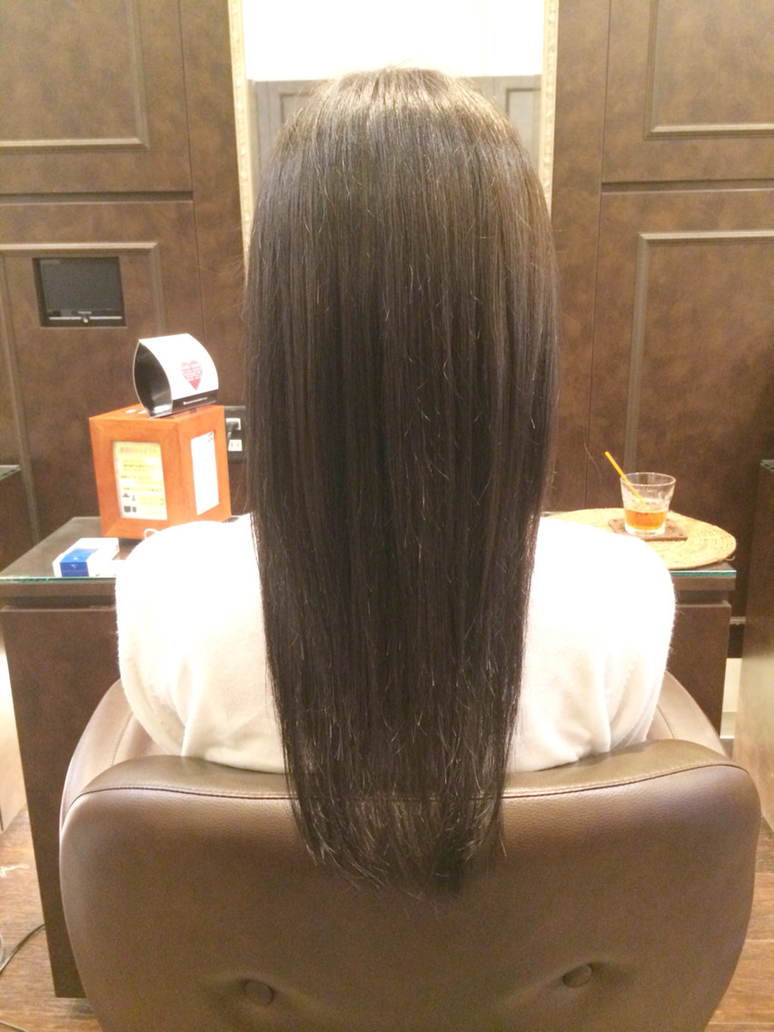 季節の変わり目 明るい髪を清楚系ダークカラーにチェンジ 尾島大樹の店長ブログ