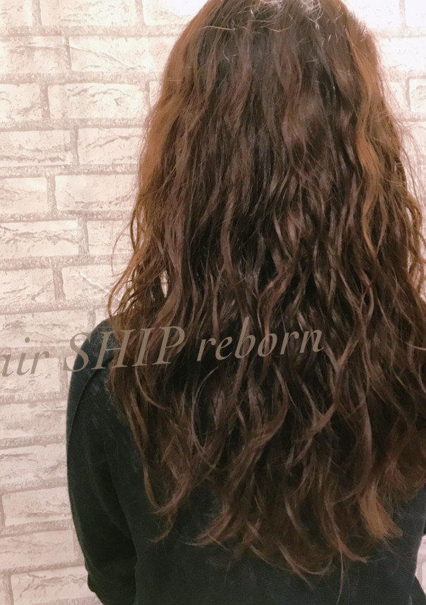 ドキッ 大人のスパイラルパーマ ロングヘアーの場合 江東区北砂美容室 江東区亀戸美容室 ちょっと変えたいあなたのために One S Place 美容師 相澤一也のブログ