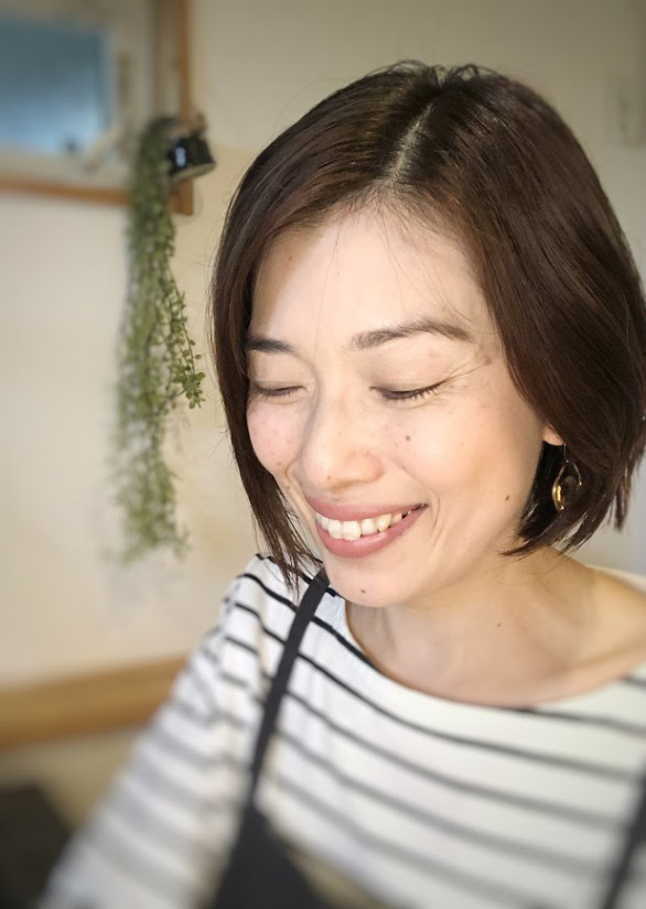 サロンオーナーについて Nailsalonlaugh 印西牧の原 サロンオーナーについて Nailsalonlaugh 印西牧の原