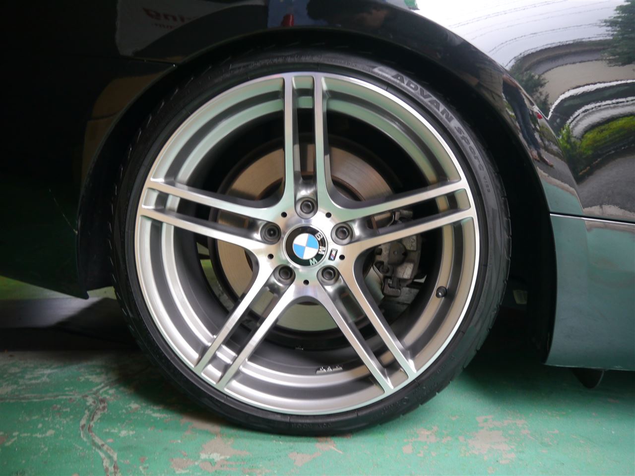 BMW E93 335で使用していたNEEZ製の鍛造アルミホイール 18インチ BMW E93 335で使用していたNEEZ製の鍛造アルミホイール 18インチ