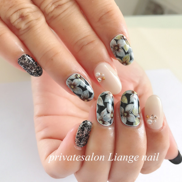 秋のフラワーネイル Privatesalon Liange Nail