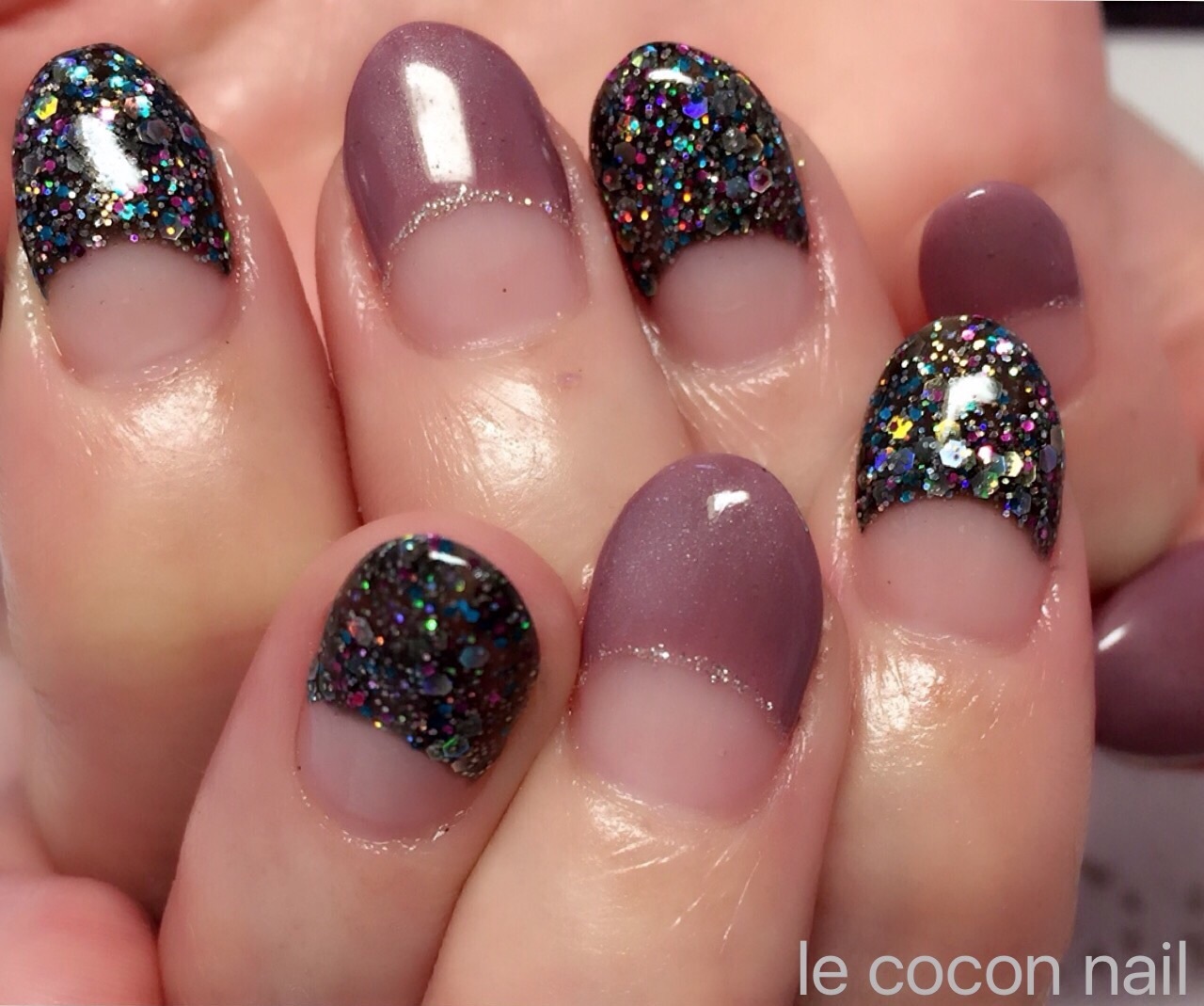 キラキラブラックダイヤネイル Le Cocon Nail