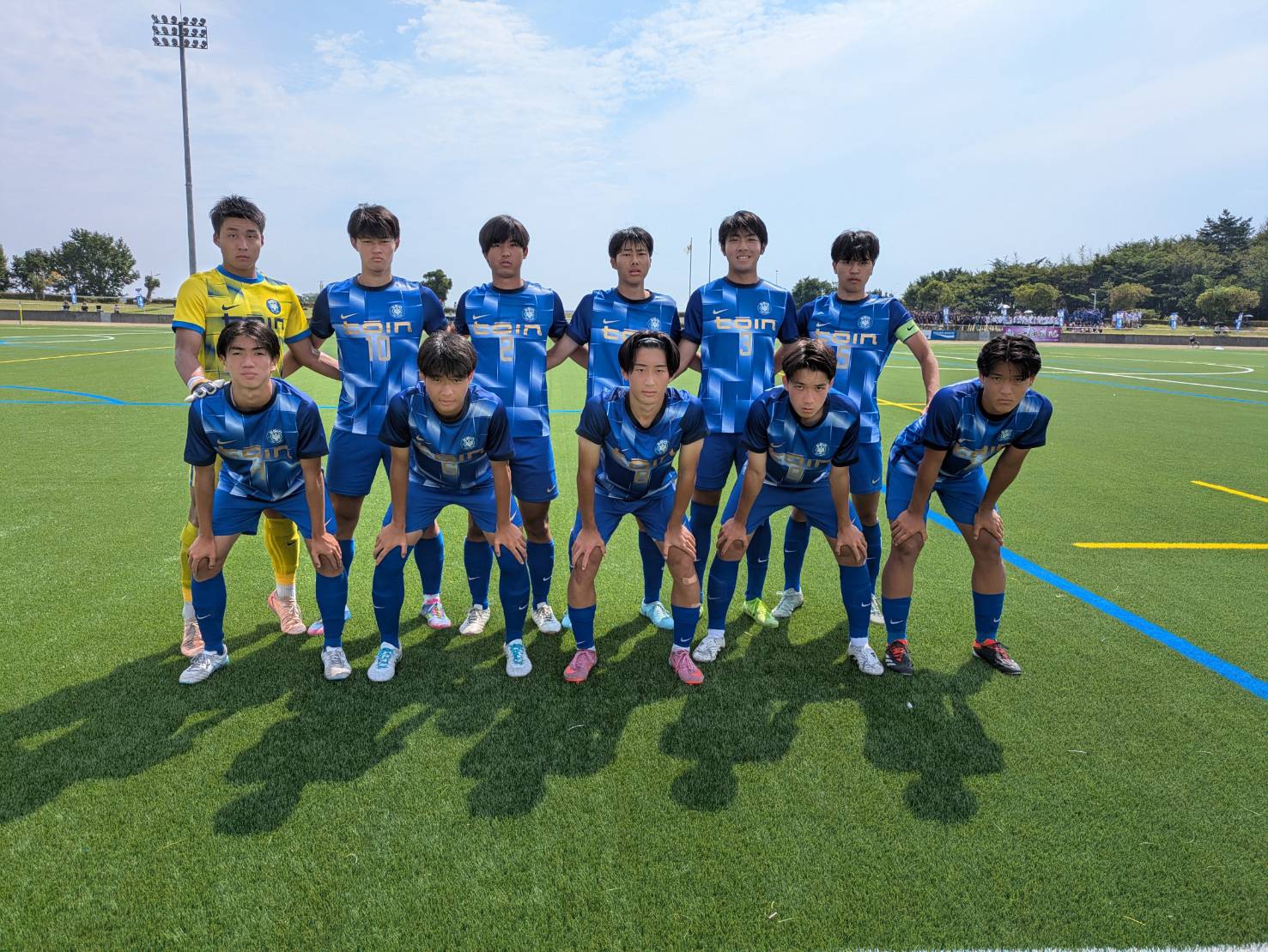 桐蔭学園高校　サッカー部　大学　上下　セット hqdefault.jpg