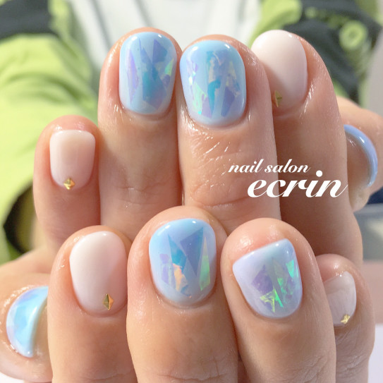 鳥取市 ネイルサロン エクラン オーロラフィルム 鳥取市 ネイルサロン 爪に優しく大人可愛いデザインのエクラン