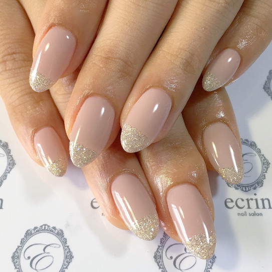 鳥取市 ネイルサロン エクラン ラメフレンチ 鳥取市 ネイルサロン 爪に優しく大人可愛いデザインのエクラン